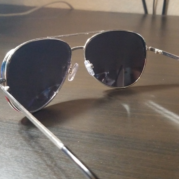 USA Reflective aviator sunglasses - Picture 3 of 3